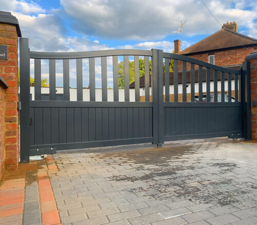 Hatfield Double Driveway Gates with Curved Top
